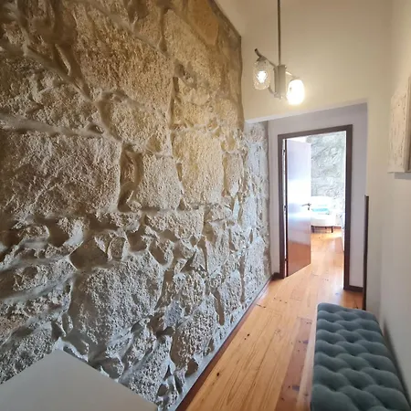 Fontainhas Stone Apartment Porto